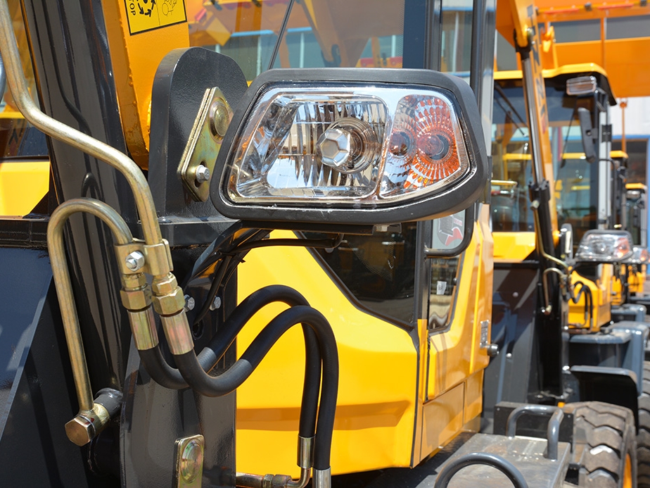 裝載機工作裝置的故障原因及處理